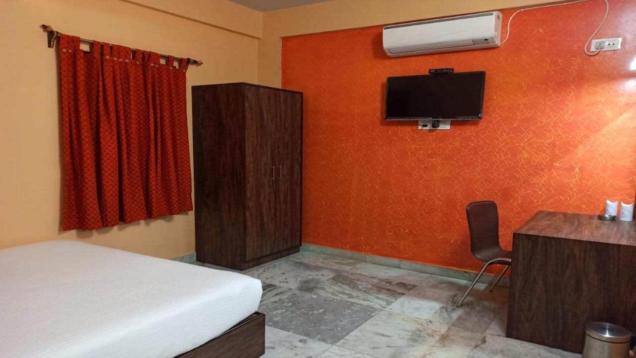 Hotel Aloka Residency 加尔各答 外观 照片