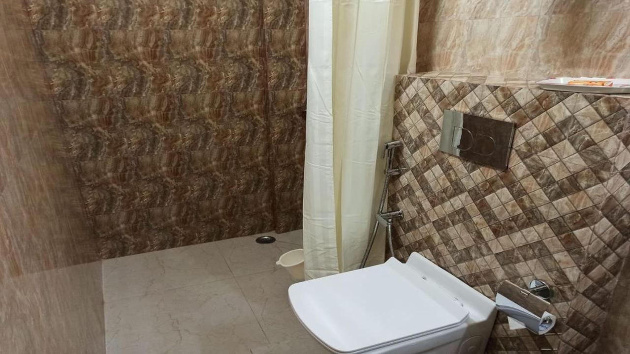Hotel Aloka Residency 加尔各答 外观 照片