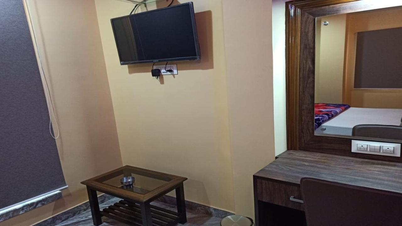 Hotel Aloka Residency 加尔各答 外观 照片