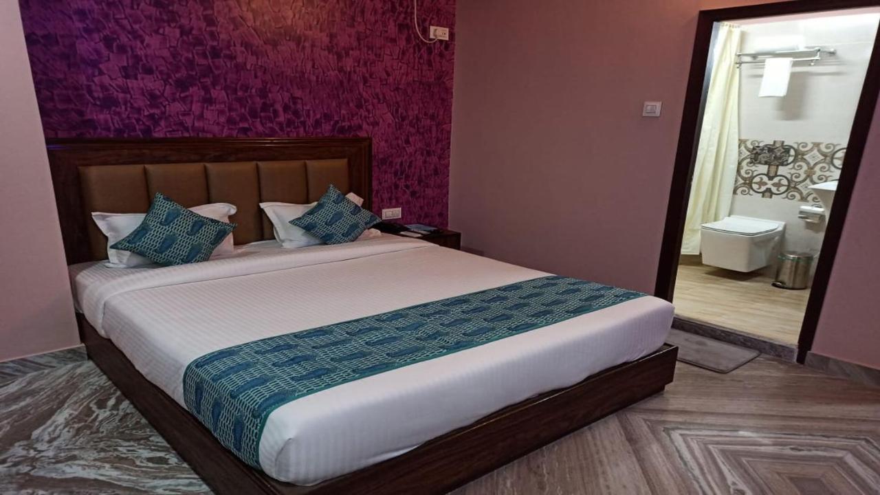 Hotel Aloka Residency 加尔各答 外观 照片